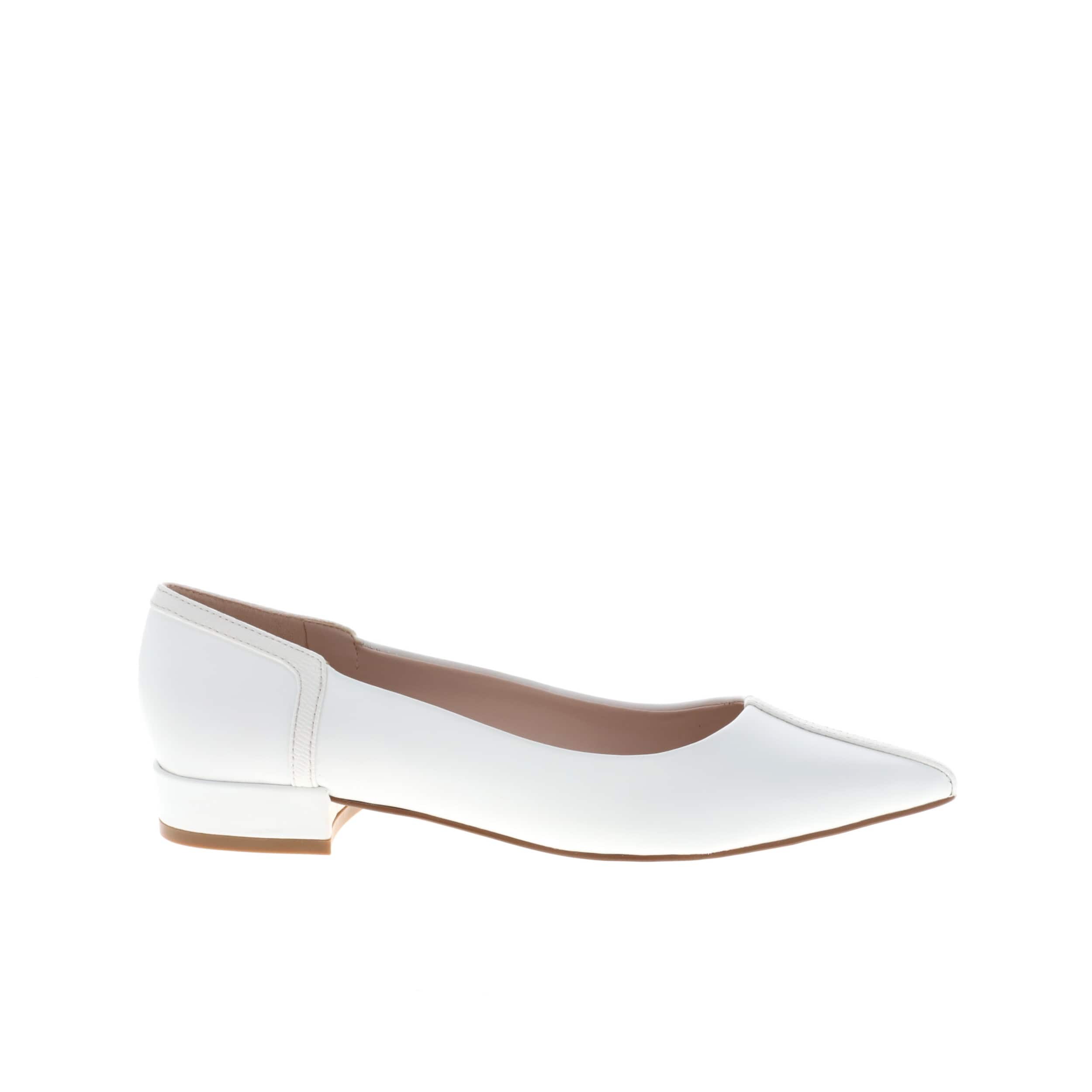 Nine west 2024 fautif flat