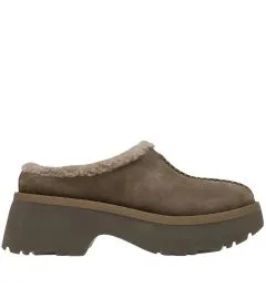 1162510 New Heights Cozy Clog ANKLE BOOT UGG