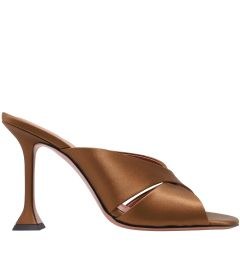 16S365952SAL SALMA MULE AMINA MUADDI