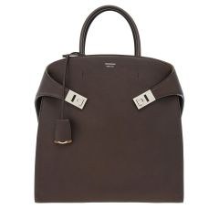 241666 777380 HUG TOTE HANDBAG FERRAGAMO