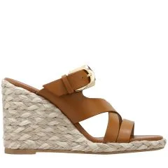 SN516 SAI ΠΛΑΤΦΟΡΜΑ STUART WEITZMAN