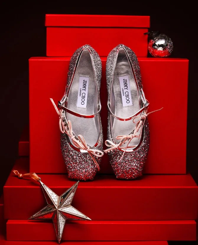 <strong>SHINE BRIGHT</strong>From shimmering studs to glittery designs, this is your sign to find your next forever-piece.