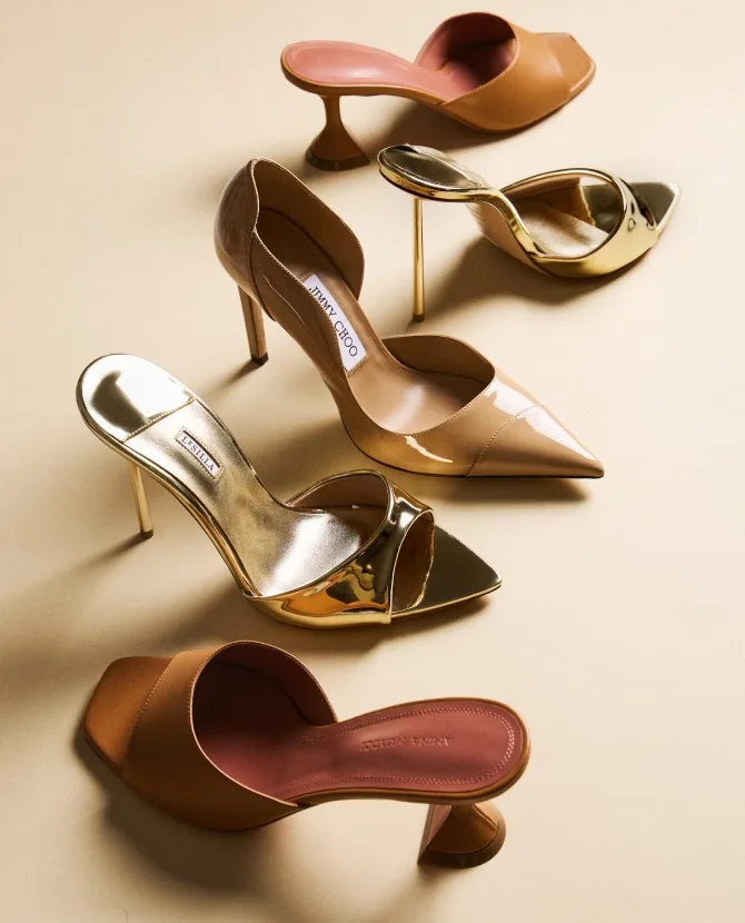 <strong>POWER HEELS</strong>Statement designs put the spotlight on the heel and elevate your style.